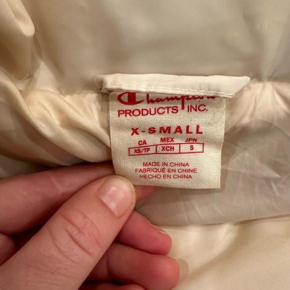 champion red white and blue puffer size xs - Picture 5 of 5